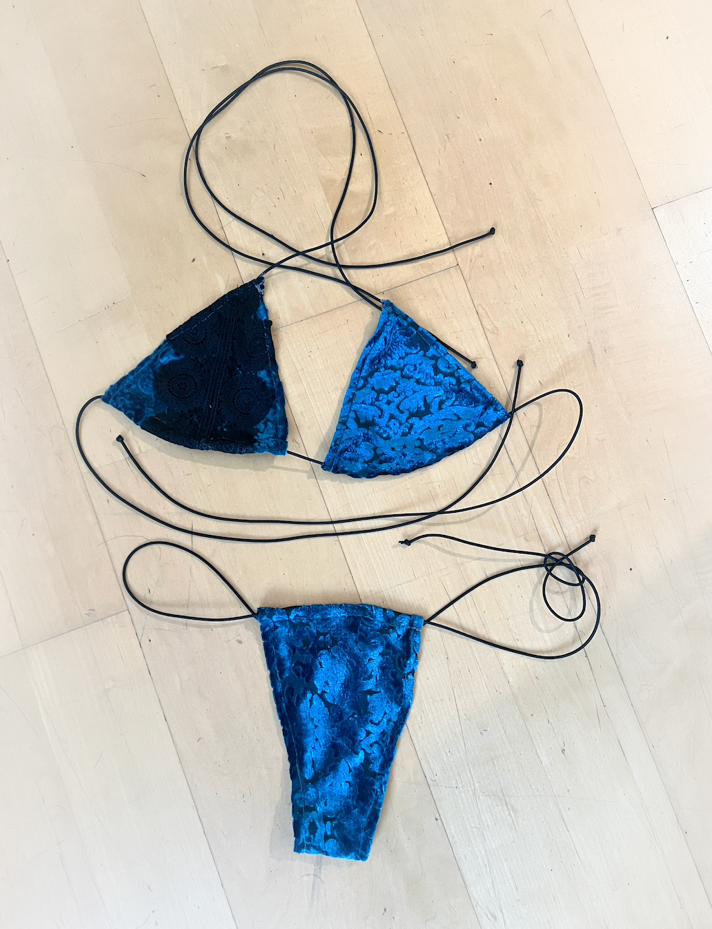 Burn Out Velvet Thong Bikini