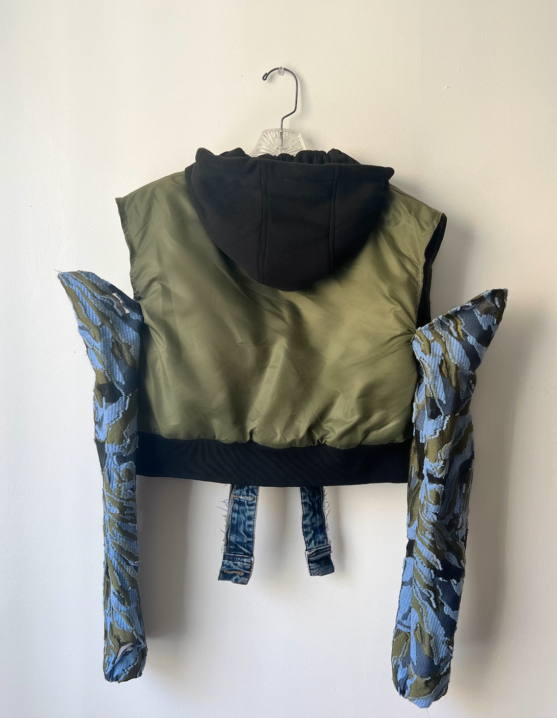 Cropped Vent Sleeve Bomber Jacket