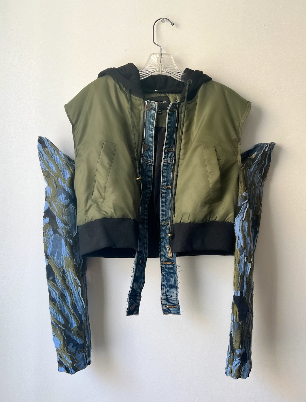 Cropped Vent Sleeve Bomber Jacket